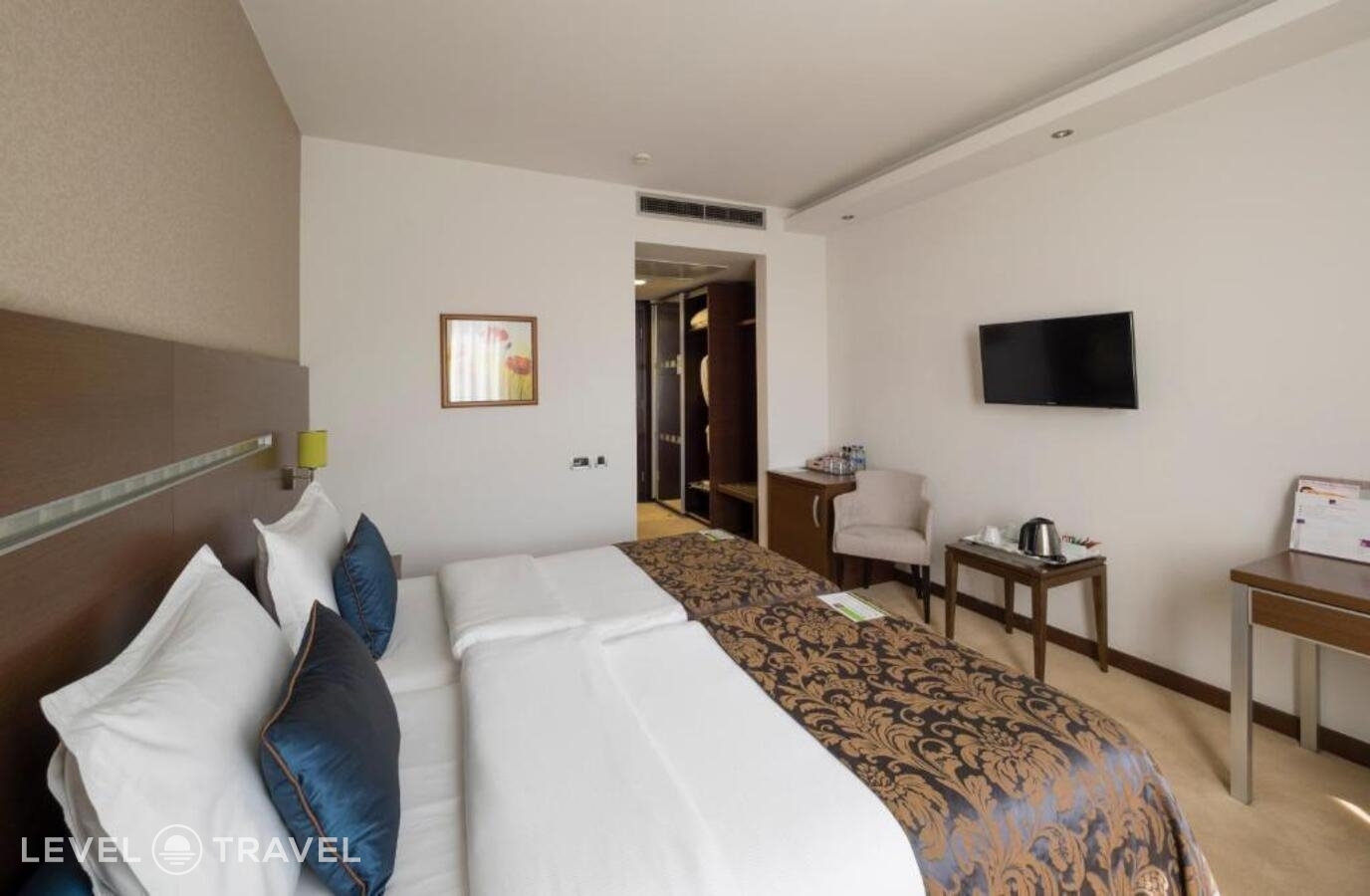 фотографии номера Улучшенный (две односпальные кровати) отеля In Hotel Belgrade в Сербия(Белград) - фото №4