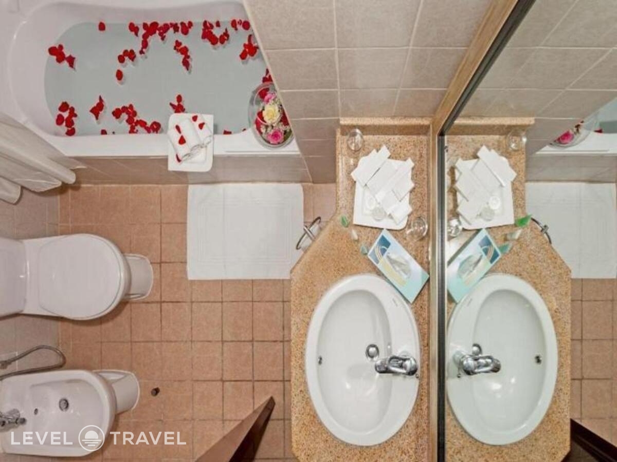 фотографии номера Студия (двуспальная кровать) отеля Chelsea Gardens Hotel Apt в ОАЭ(Джебель-Али) - фото №3