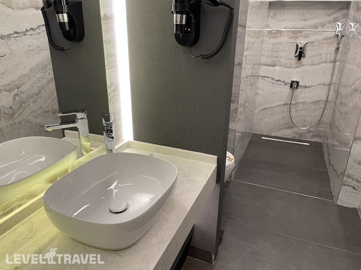 фотографии номера Делюкс (две односпальные кровати) отеля Vital Hotel Fulya в Турция(Шишли) - фото №3