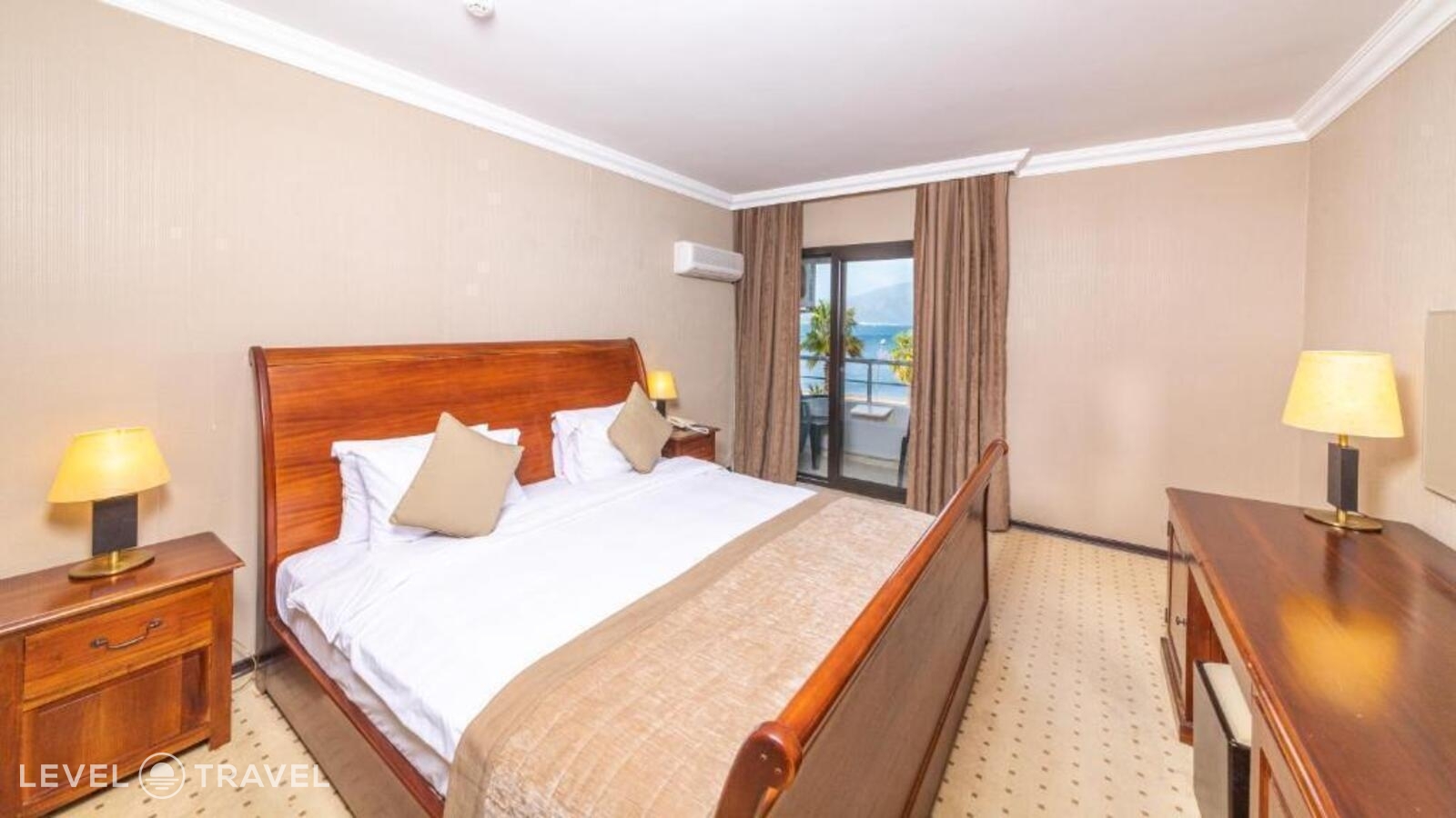 фотографии номера Люкс с видом на море отеля Faros Premium Beach (Ex.Munamar Beach) в Турция(Ичмелер) - фото №1