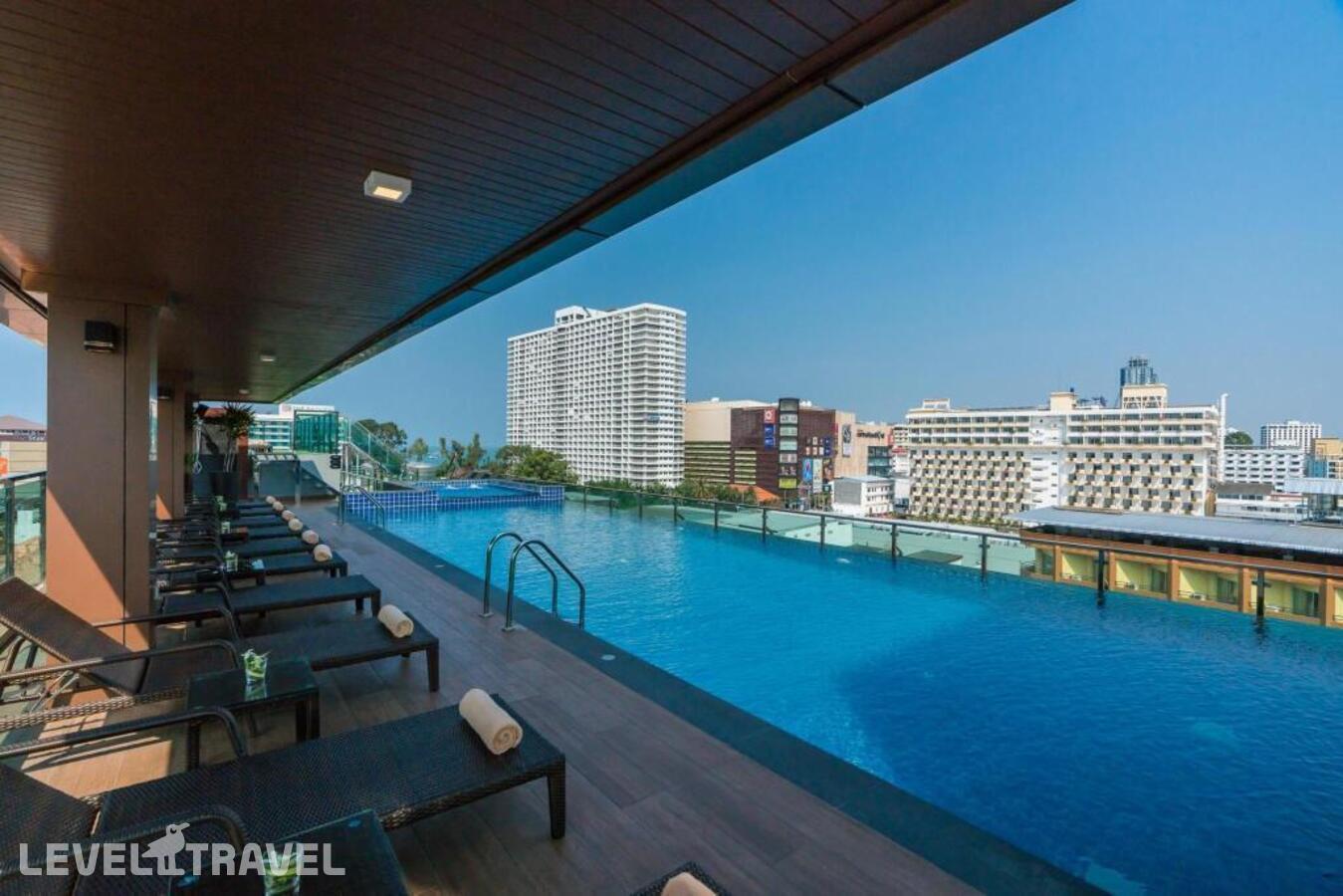 фотографии номера Одноместный улучшенный отеля Acqua Hotel Pattaya в Таиланд(Центральная Паттайя) - фото №2