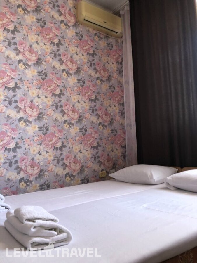 фотографии номера Стандартный с балконом (две односпальные кровати) отеля Rich Hotel в Россия(Адлер) - фото №10