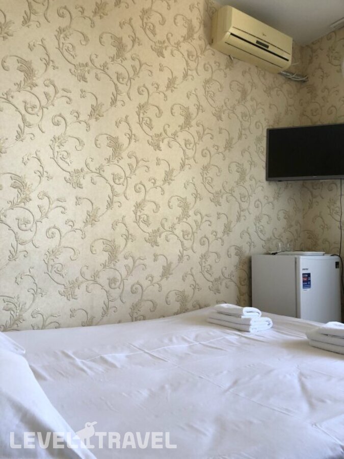 фотографии номера Стандартный с балконом (две односпальные кровати) отеля Rich Hotel в Россия(Адлер) - фото №6