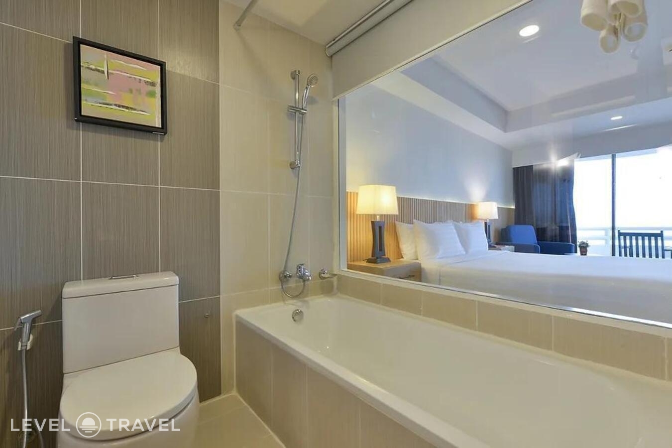 фотографии номера Делюкс премьер отеля D Varee Jomtien Beach в Таиланд(Джомтьен) - фото №59