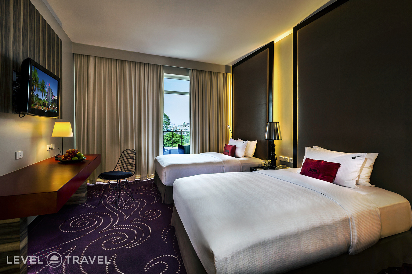 фотографии номера Номер Rock Royalty с видом на город отеля Hard Rock Pattaya Hotel в Таиланд(Центральная Паттайя) - фото №1