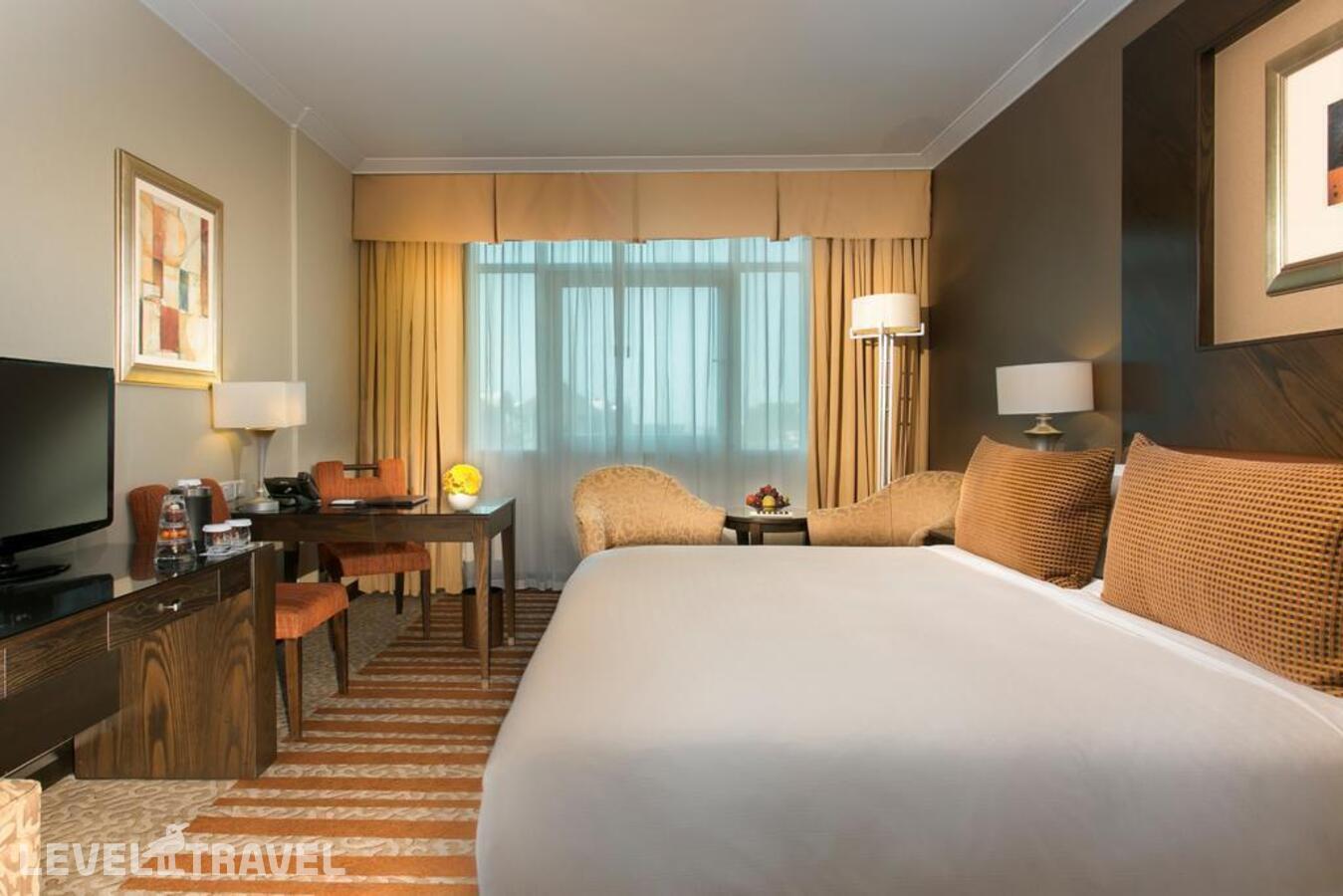 фотографии номера Одноместный классический отеля Swissotel Al Murooj Dubai в ОАЭ(Трэйд Центр) - фото №6