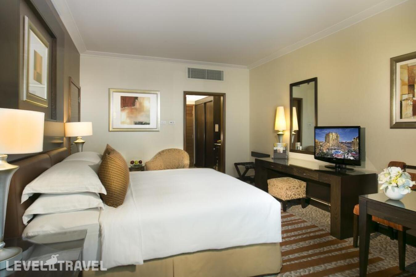 фотографии номера Одноместный классический отеля Swissotel Al Murooj Dubai в ОАЭ(Трэйд Центр) - фото №2