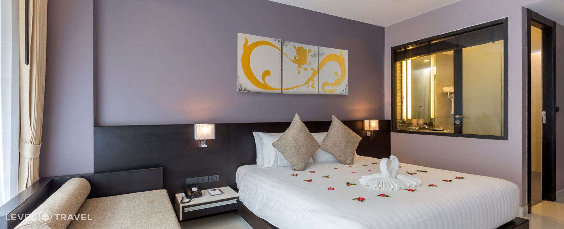 фотографии номера Делюкс с выходом к бассейну отеля The Charm Resort Phuket в Таиланд(Патонг Бич) - фото №3
