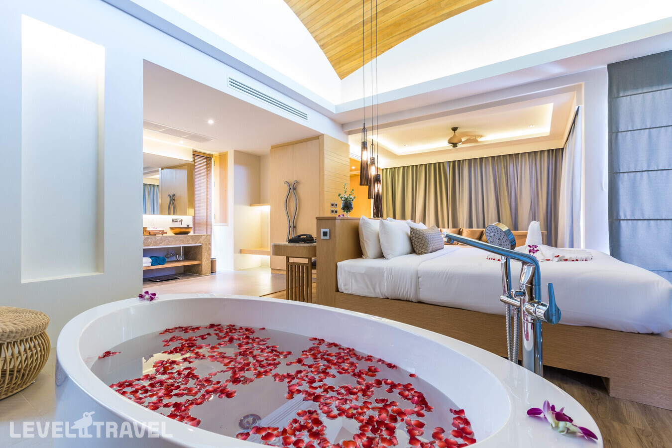 фотографии номера Вилла Prime с бассейном отеля Crest Resort & Pool Villas в Таиланд(Три Транг Бич) - фото №3