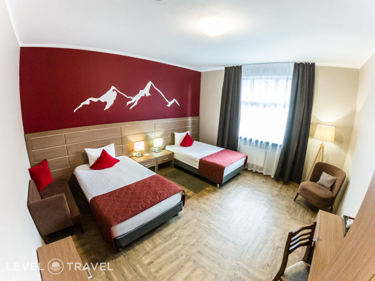 Стандартный Extra Space с балконом (две односпальные кровати) — фото 9