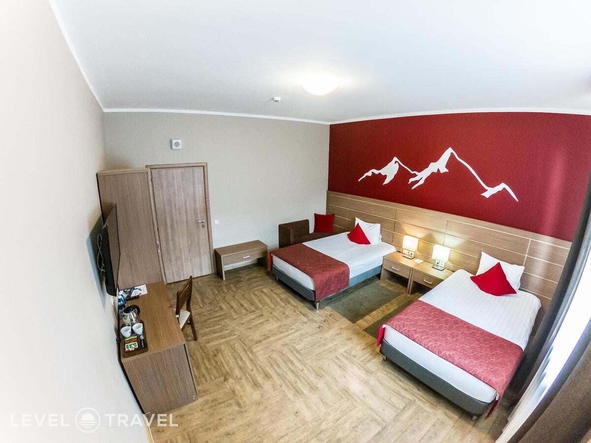 Стандартный Extra Space с балконом (две односпальные кровати) — фото 2