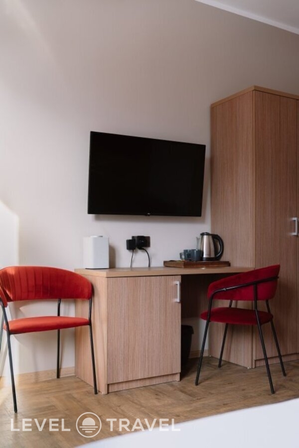 Стандартный Extra Space с балконом (две односпальные кровати) — фото 5