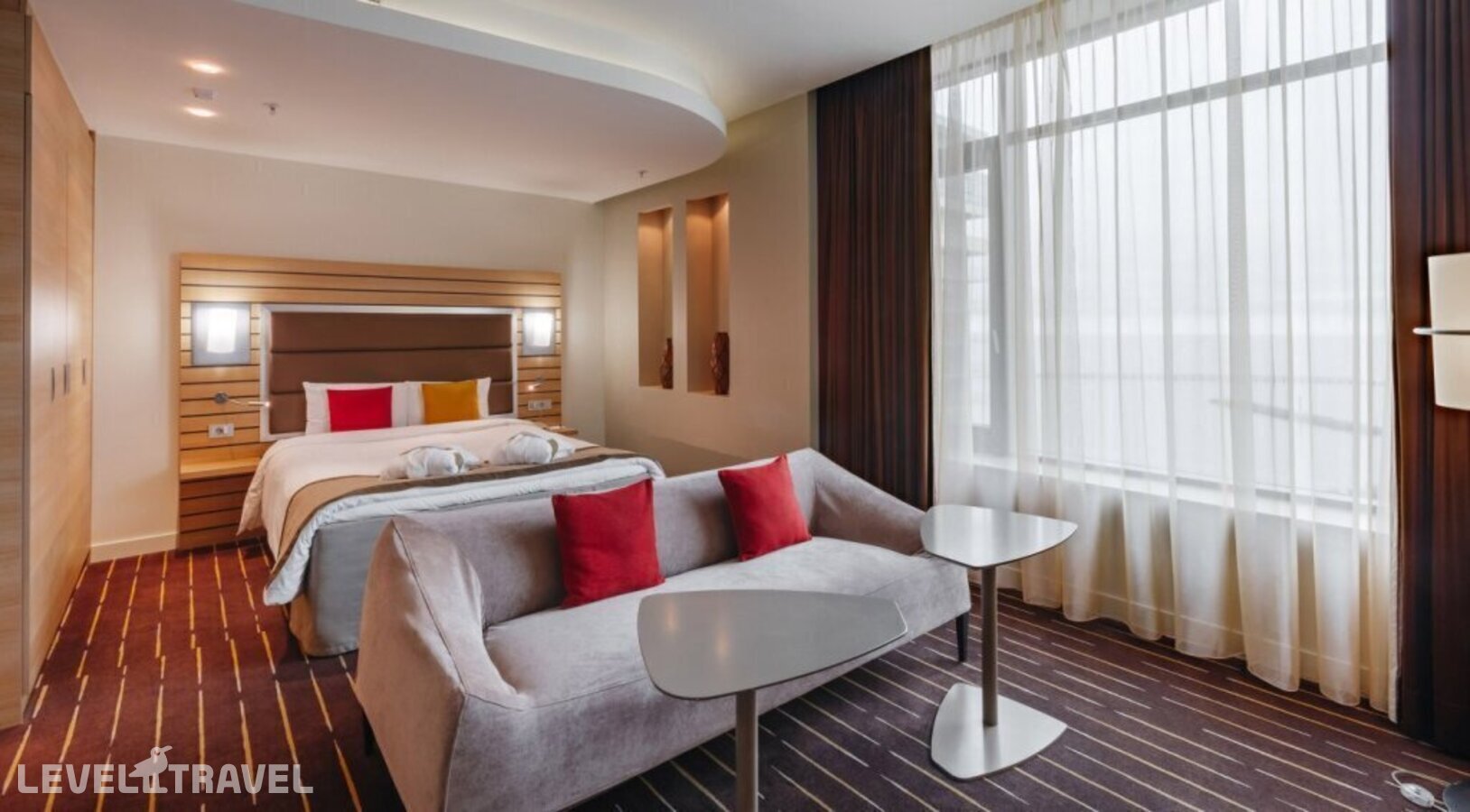 фотографии номера Привилегированный номер с видом на море отеля Mercure Сочи Центр Отель в Россия(Сочи - Центр) - фото №27