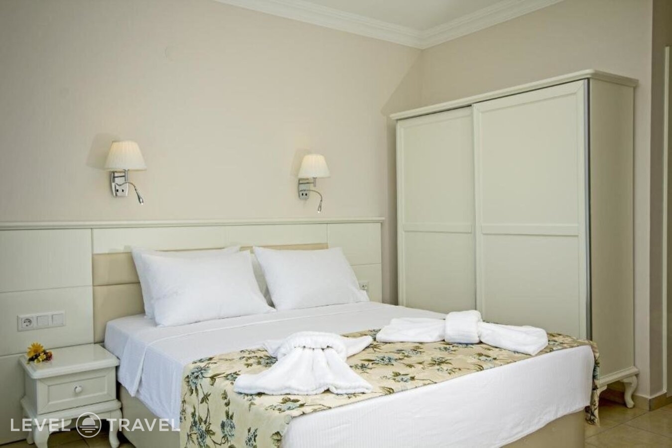 фотографии номера Люкс (двуспальная кровать) отеля Sovalye Hotel в Турция(Фетхие - центр) - фото №3