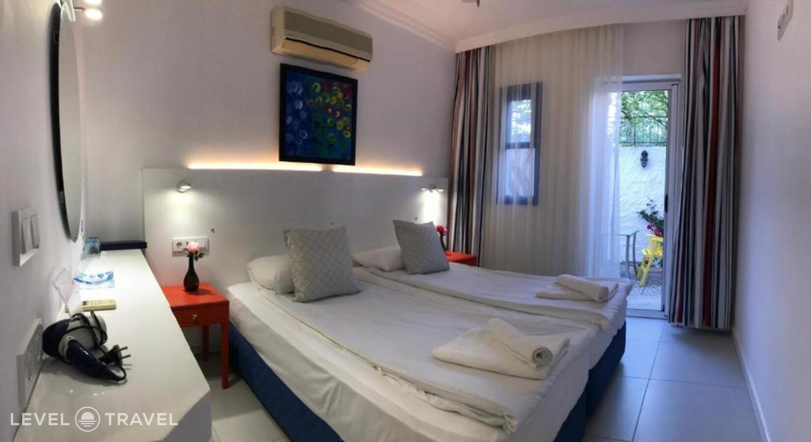 фотографии номера Стандартный (две односпальные кровати) отеля Su Hotel в Турция(Бодрум - центр) - фото №10