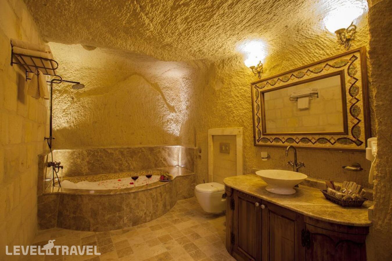 фотографии номера Номер Prime отеля Kayakapi Premium Caves Cappadocia Hotel в Турция(Ургюп) - фото №13