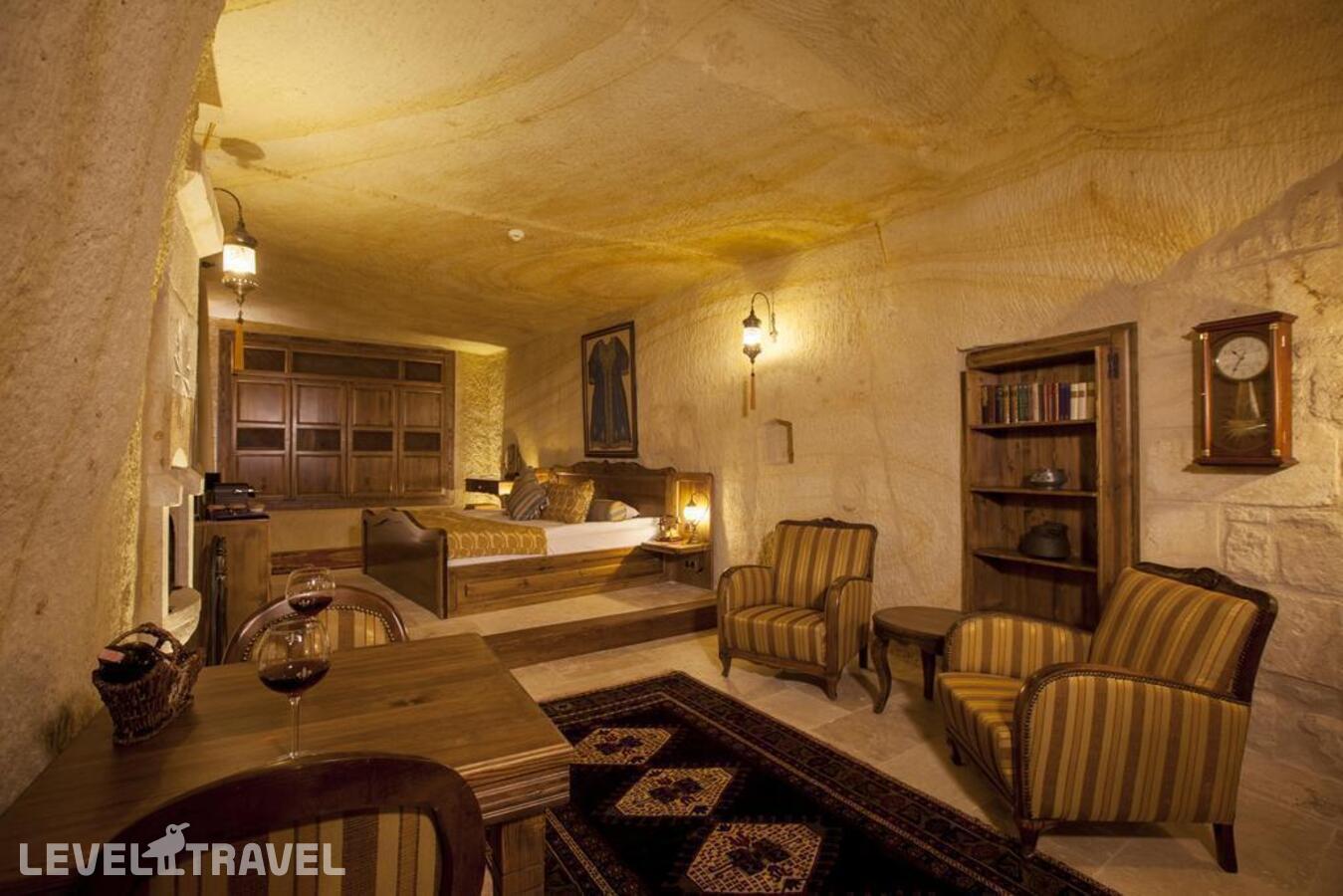 фотографии номера Люкс Majestic Cave отеля Kayakapi Premium Caves Cappadocia Hotel в Турция(Ургюп) - фото №10