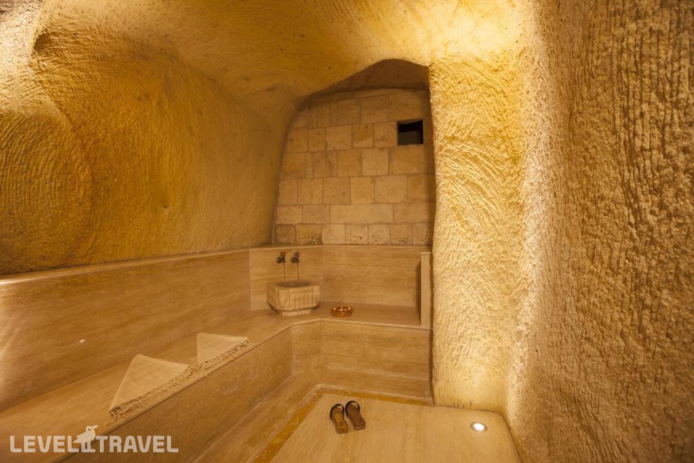 фотографии номера Люкс Majestic Cave отеля Kayakapi Premium Caves Cappadocia Hotel в Турция(Ургюп) - фото №15