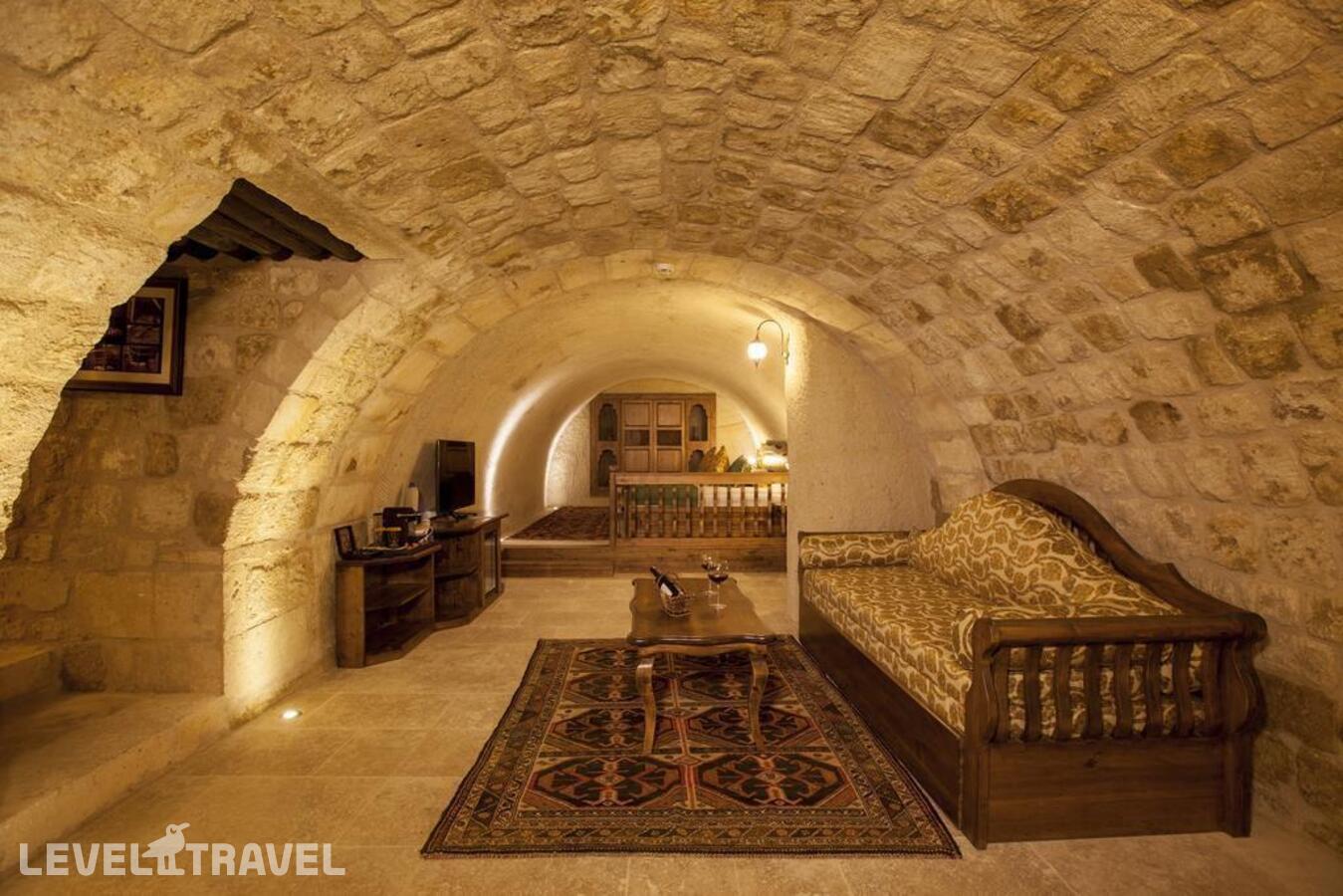 фотографии номера Люкс Majestic Cave отеля Kayakapi Premium Caves Cappadocia Hotel в Турция(Ургюп) - фото №7