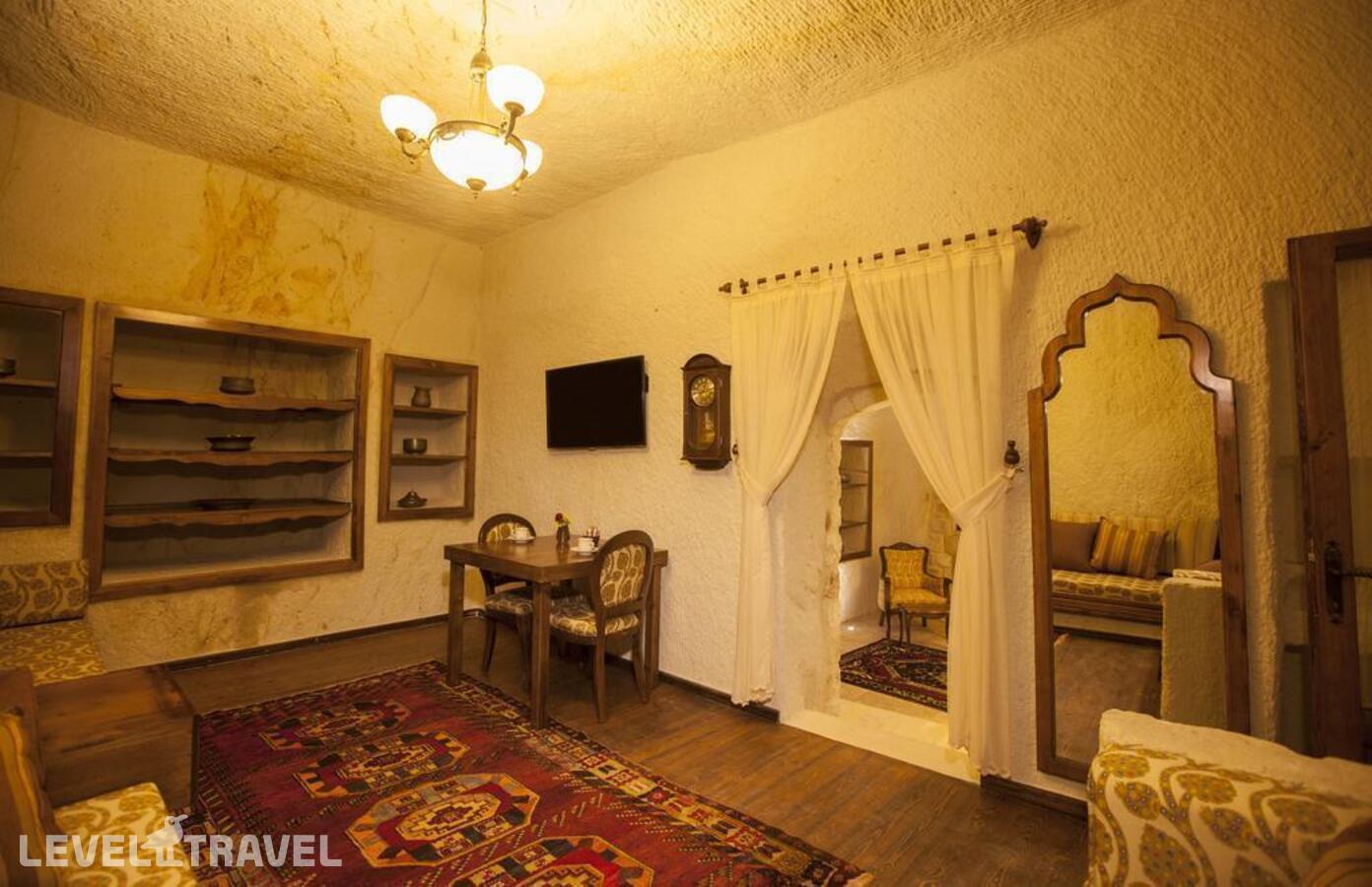 фотографии номера Люкс Glorious Cave отеля Kayakapi Premium Caves Cappadocia Hotel в Турция(Ургюп) - фото №17