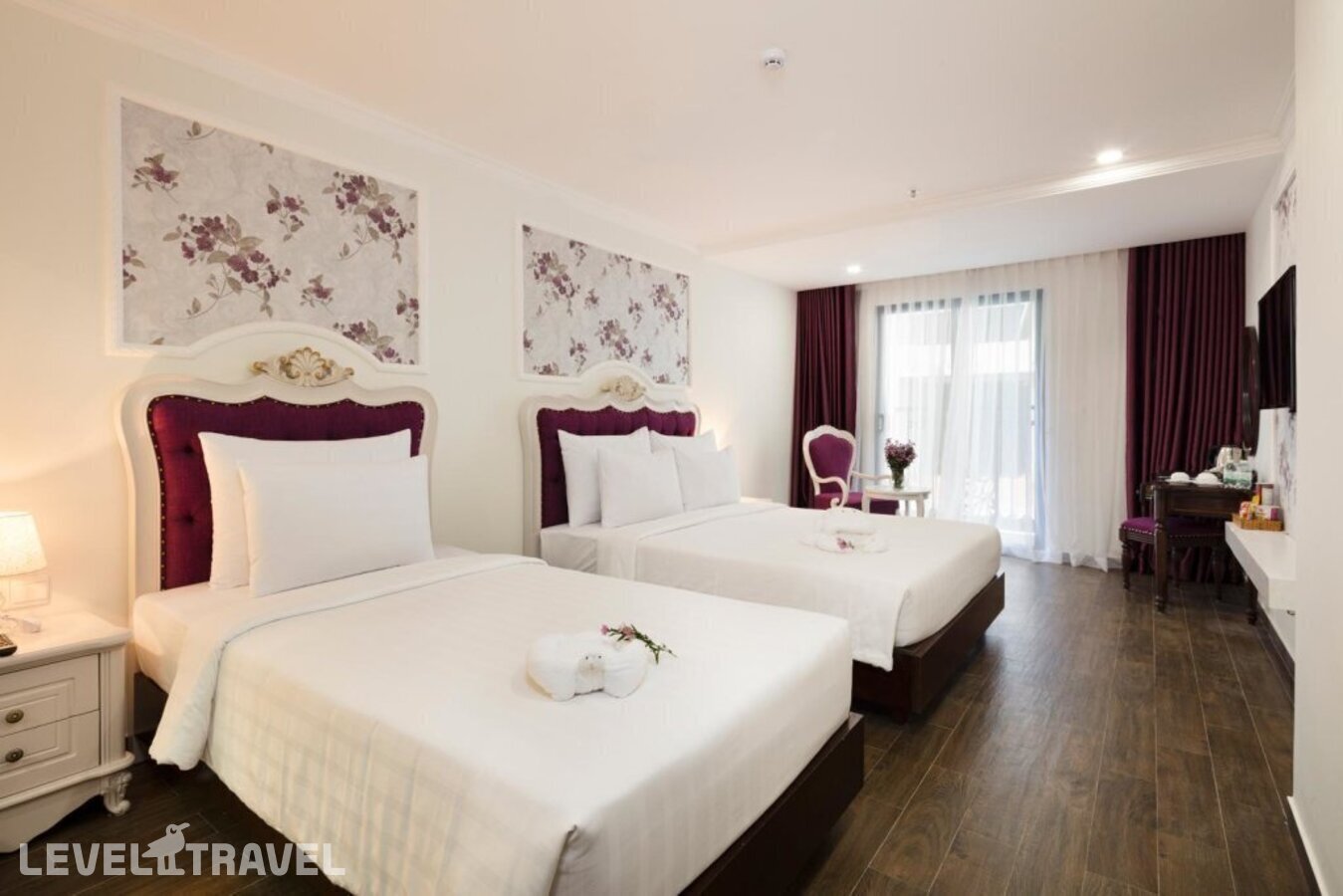 фотографии номера Трехместный представительский с видом на город отеля Bonjour Hotel в Вьетнам(Нячанг) - фото №9