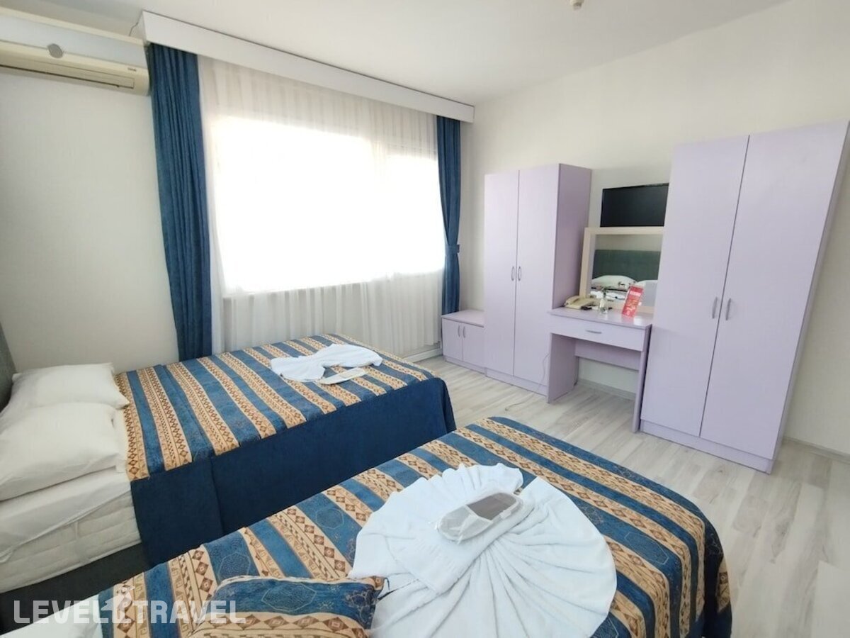 фотографии номера Семейный с видом на город отеля Anadolu Hotel в Турция(Фатих) - фото №3