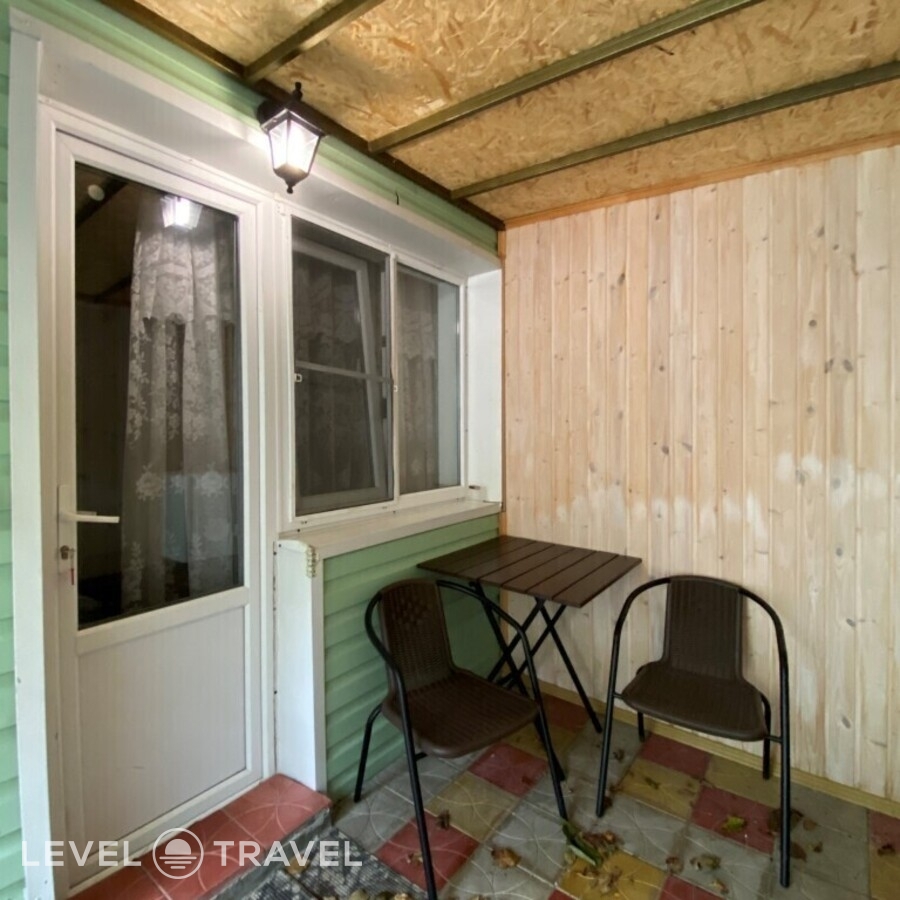 фотографии номера Стандартный (две односпальные кровати) отеля Green House в Россия(Новомихайловский) - фото №7