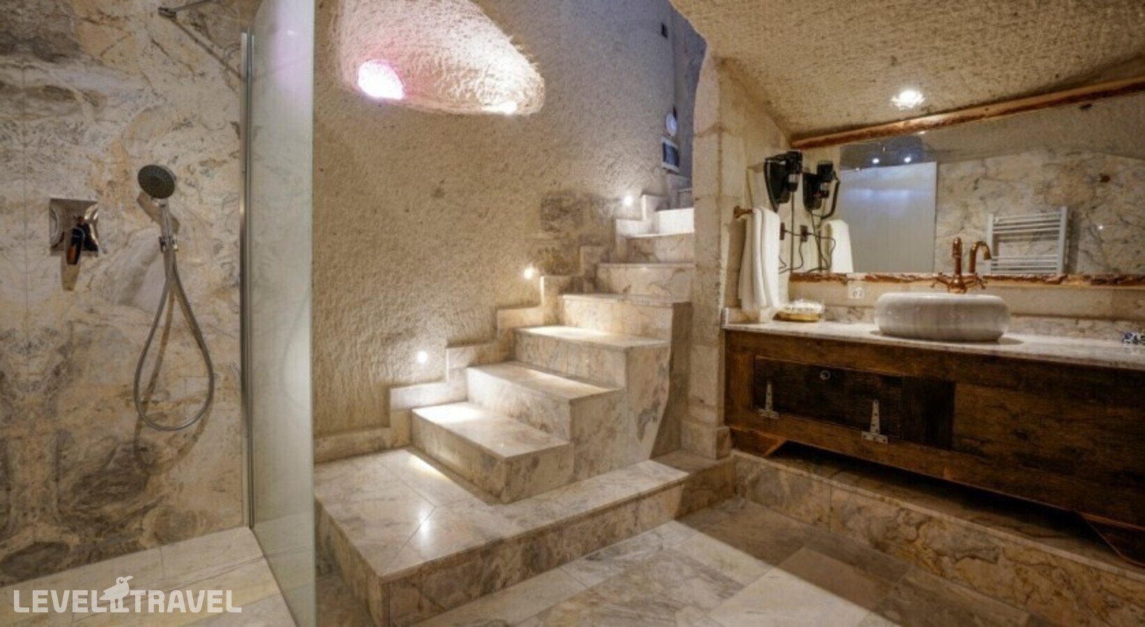фотографии номера Номер Pigeon Nest отеля Artemis Cave Suites в Турция(Гёреме) - фото №3