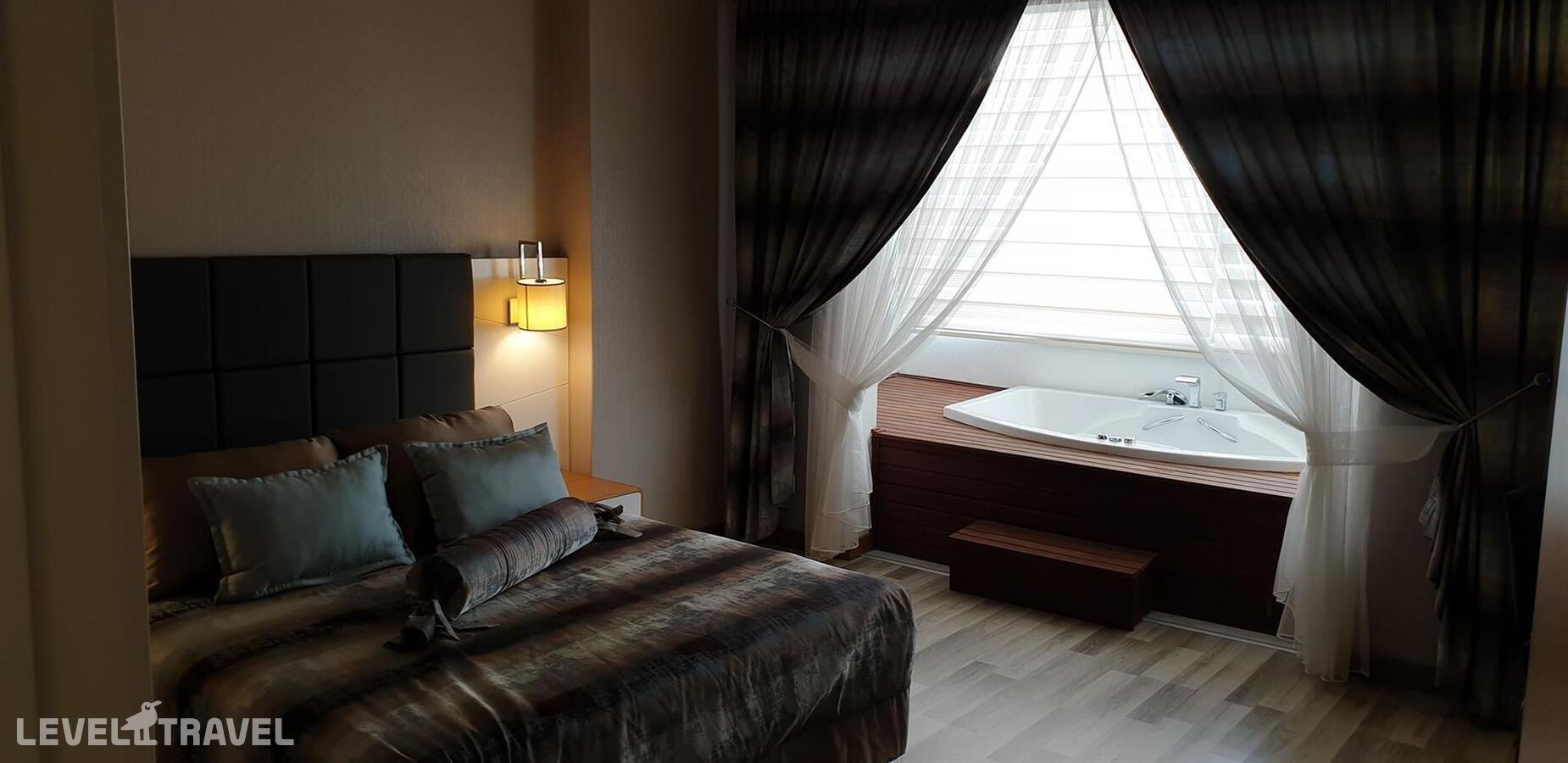 фотографии номера Люкс роскошный отеля Xoria Deluxe Hotel в Турция(Паяллар) - фото №1