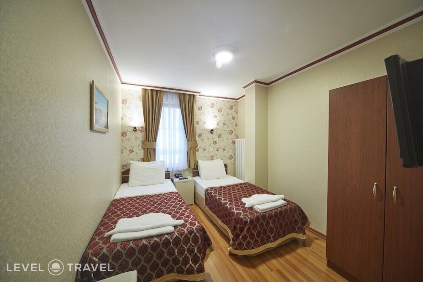 фотографии номера Стандартный (две односпальные кровати) отеля Hotel Akcinar в Турция(Сиркеджи) - фото №2