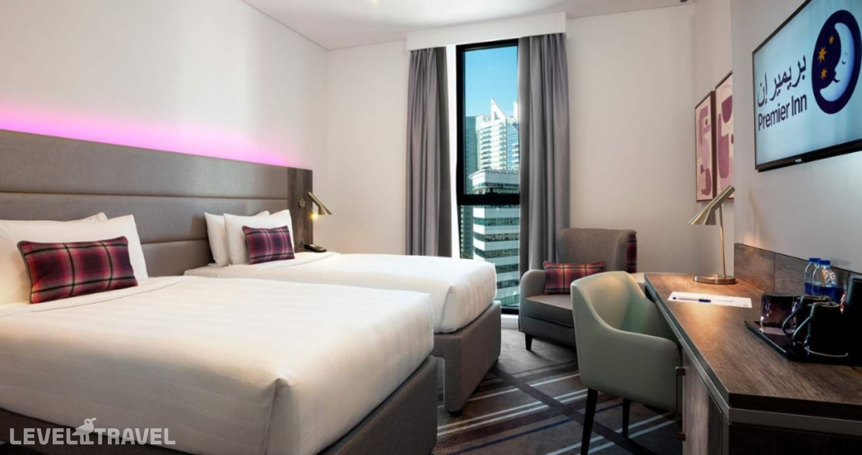 фотографии номера Стандартный (две односпальные кровати) отеля Premier Inn Barsha Heights в ОАЭ(Барша Хайтс) - фото №2