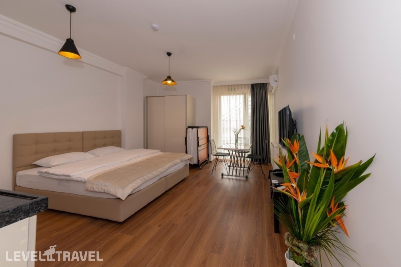 фотографии номера Улучшенный (две односпальные кровати) отеля Апарт-Отель Joy Suites в Турция(Шишли) - фото №2
