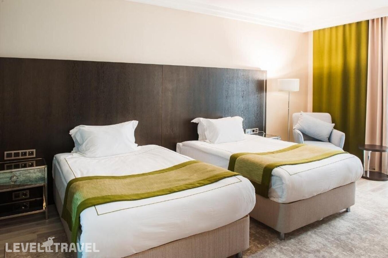 фотографии номера Стандартный (две односпальные кровати) отеля ONE Hotel Astana в Казахстан(Астана) - фото №1