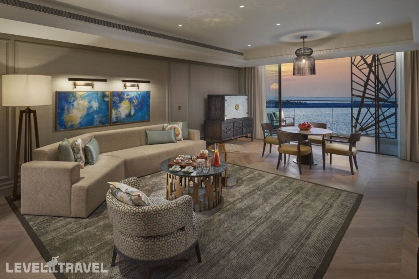 фотографии номера Люкс премьер с видом на море отеля Mandarin Oriental Jumeira Dubai в ОАЭ(Дубай Джумейра) - фото №6
