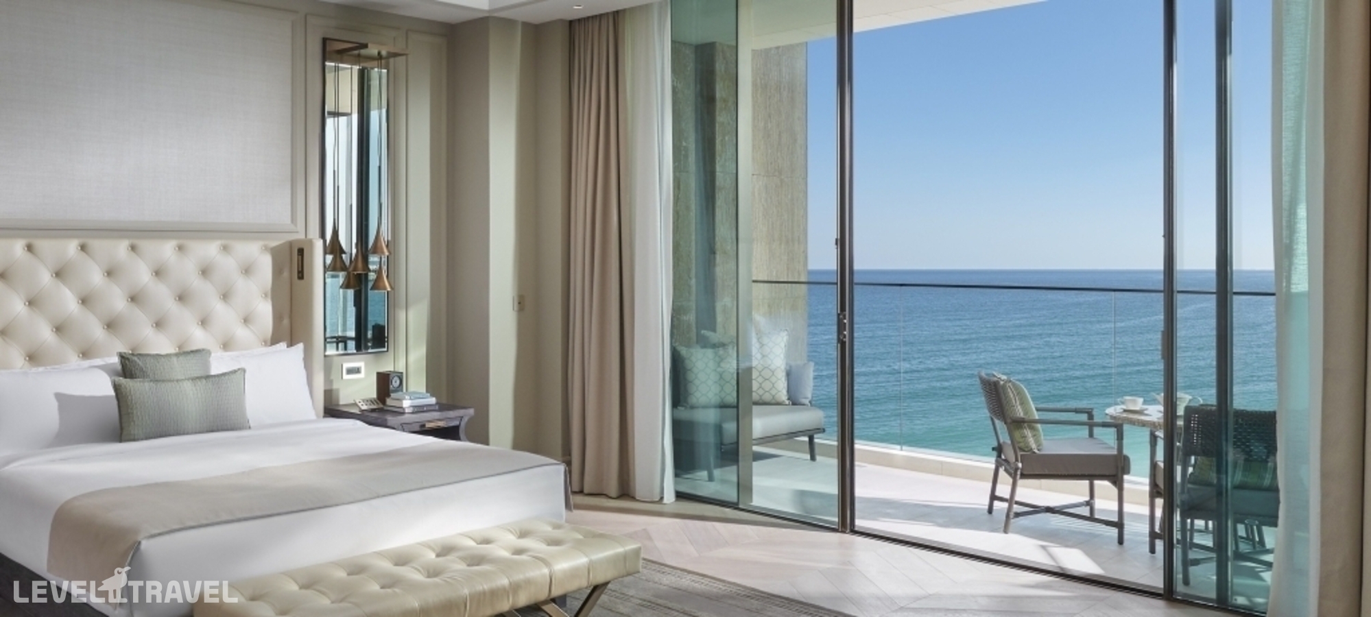 фотографии номера Люкс премьер с видом на море отеля Mandarin Oriental Jumeira Dubai в ОАЭ(Дубай Джумейра) - фото №22
