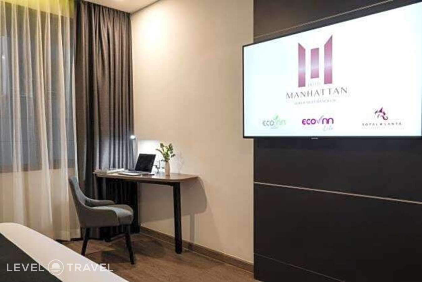 фотографии номера Делюкс (две односпальные кровати) отеля Manhattan Bangkok в Таиланд(Бангкок) - фото №14
