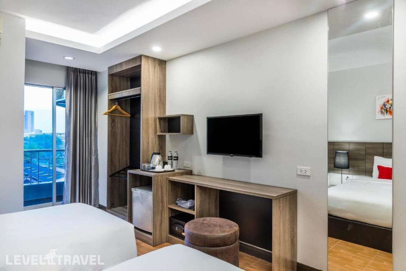 фотографии номера Стандартный (две односпальные кровати) отеля Livotel Hotel Hua Mak Bangkok в Таиланд(Бангкок) - фото №5