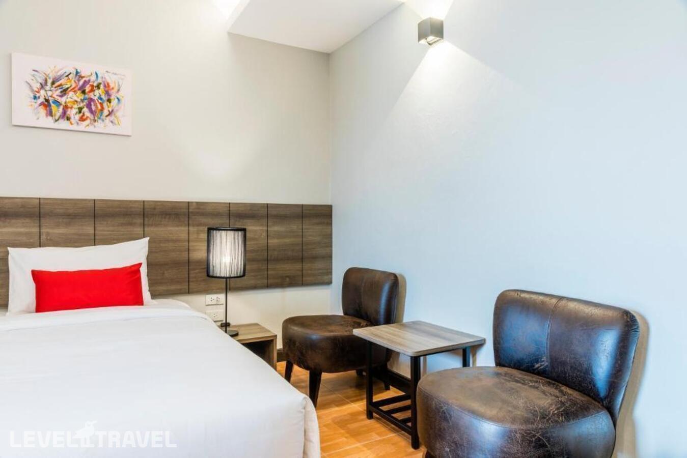 фотографии номера Делюкс (две односпальные кровати) отеля Livotel Hotel Hua Mak Bangkok в Таиланд(Бангкок) - фото №4