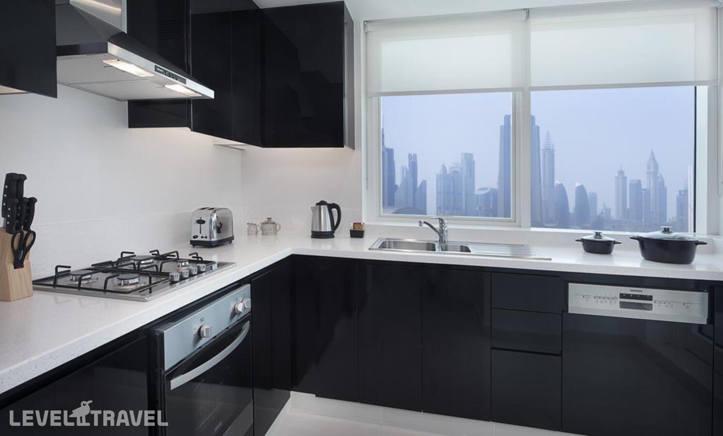 фотографии номера Делюкс с видом на город отеля Damac Maison Canal Views Hotel в ОАЭ(Бизнес Бей) - фото №3