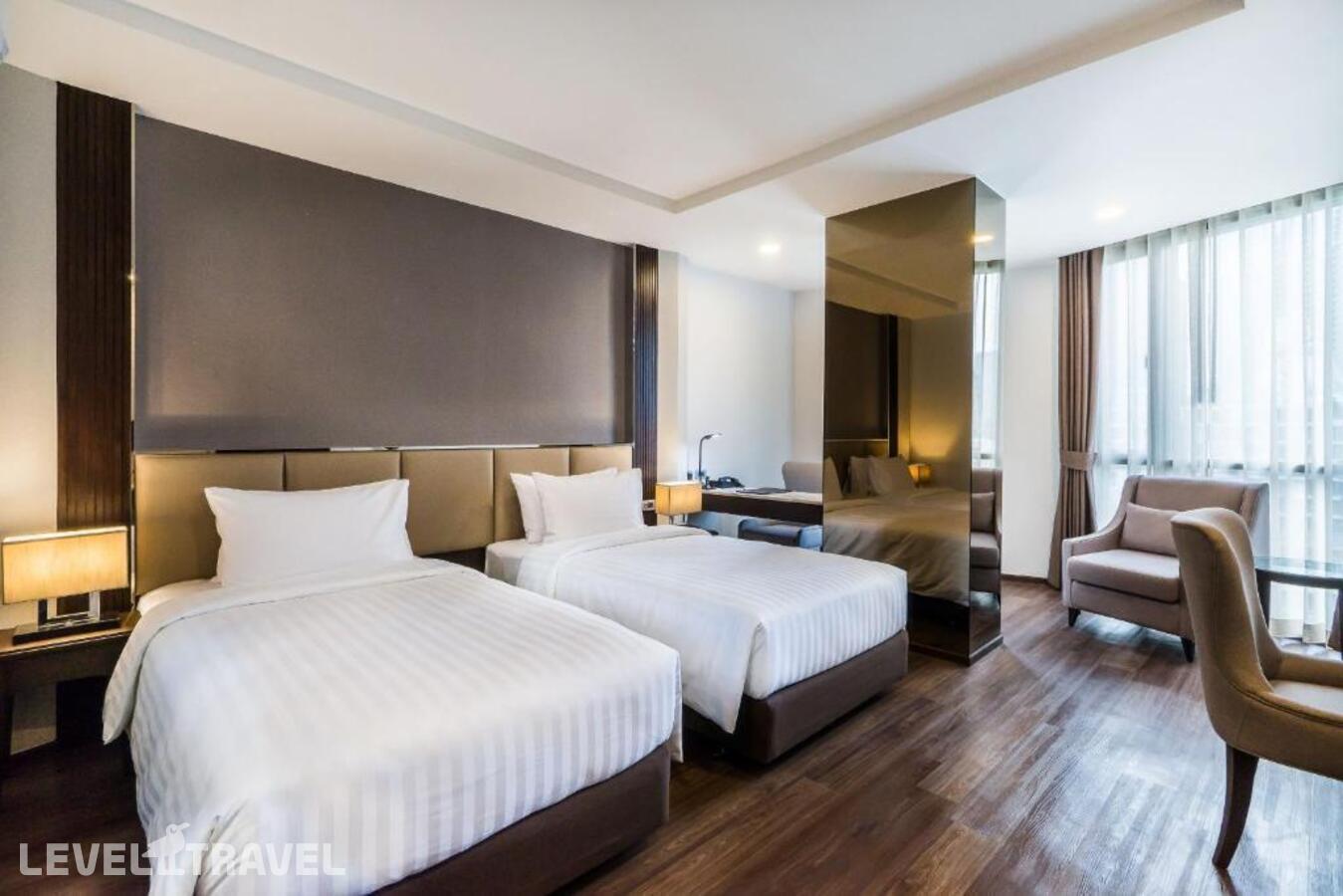 фотографии номера Улучшенный (две односпальные кровати) отеля SureStay Plus Hotel by Best Western Sukhumvit 2 в Таиланд(Бангкок) - фото №6