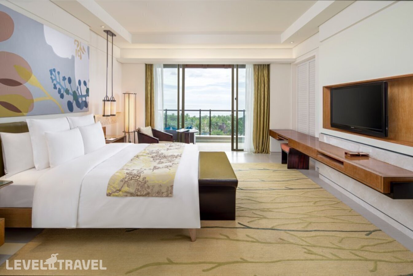 фотографии номера Делюкс с видом на океан с балконом отеля Renaissance Sanya Haitang Bay Resort в Китай(Хайтанг Бэй) - фото №1