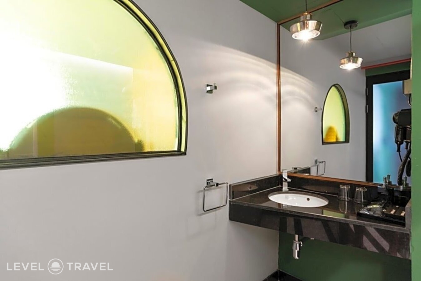 фотографии номера Улучшенный с видом на город отеля MeStyle Museum Hotel в Таиланд(Бангкок) - фото №15