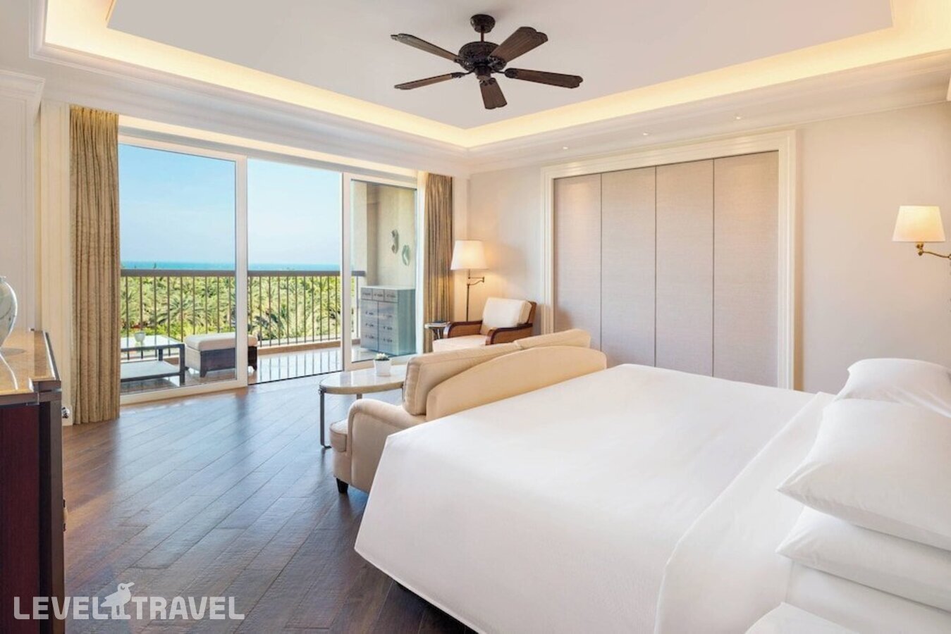 фотографии номера Стандартный с балконом и видом на море отеля Jw Marriott Sanya Haitang Bay Resort & Spa в Китай(Хайтанг Бэй) - фото №19
