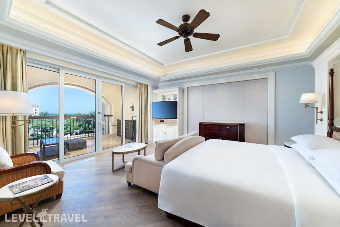 фотографии номера Стандартный с балконом и видом на море отеля Jw Marriott Sanya Haitang Bay Resort & Spa в Китай(Хайтанг Бэй) - фото №11