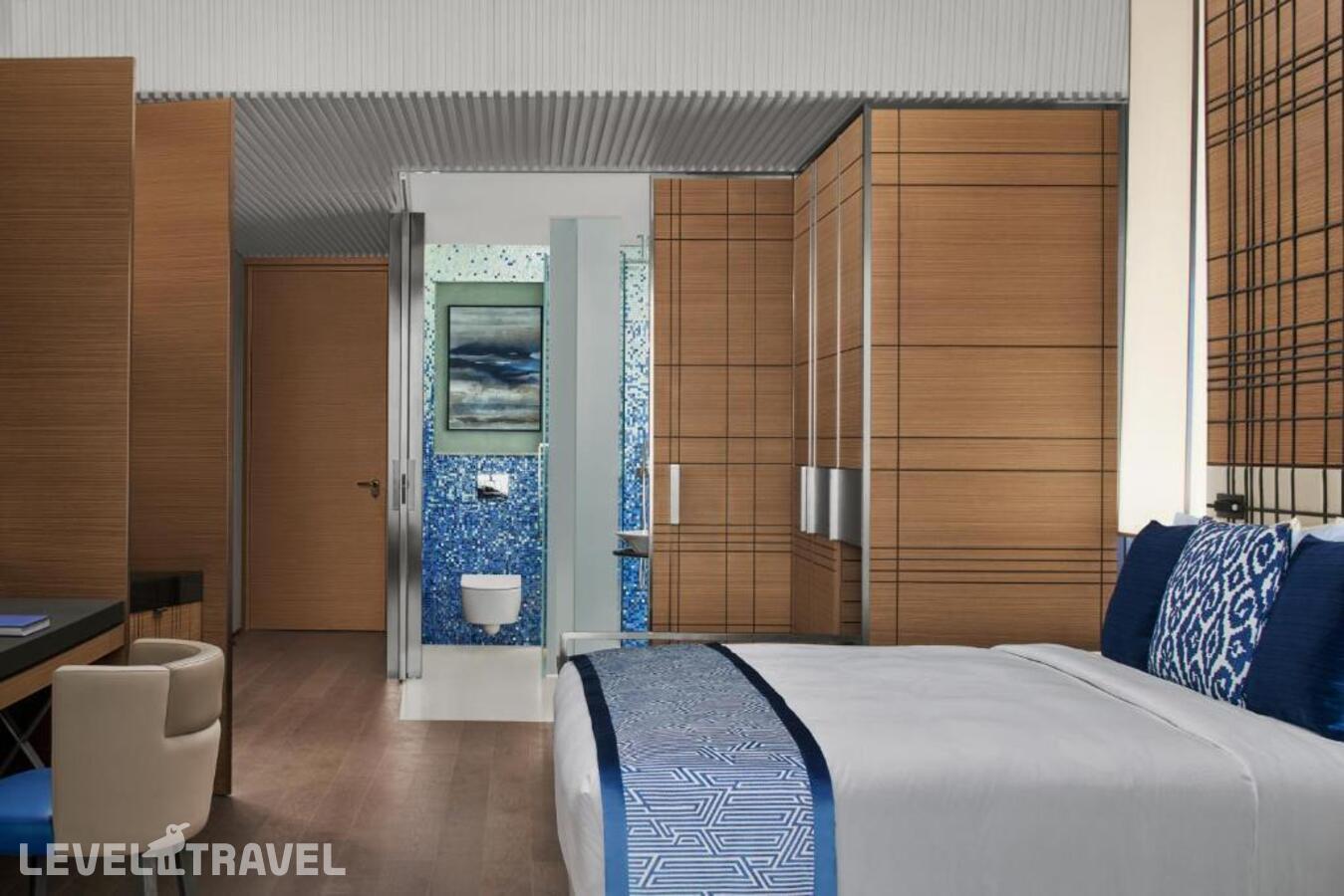 фотографии номера Делюкс с видом на город отеля JW Marriott Hotel Istanbul Marmara Sea в Турция(Бакыркёй) - фото №3