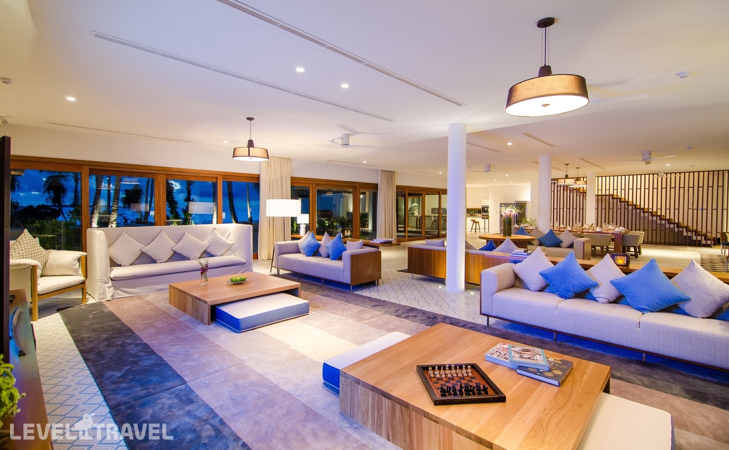 фотографии номера Пляжная резиденция (8 спален) отеля Amilla Maldives Resort And Residences в Мальдивы(Баа Атолл) - фото №7
