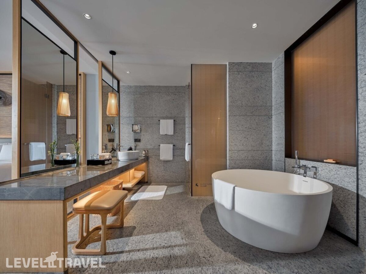 фотографии номера Стандартный с прямым видом на море отеля Crowne Plaza Sanya Haitang Bay Resort, An Ihg Hotel в Китай(Хайтанг Бэй) - фото №9