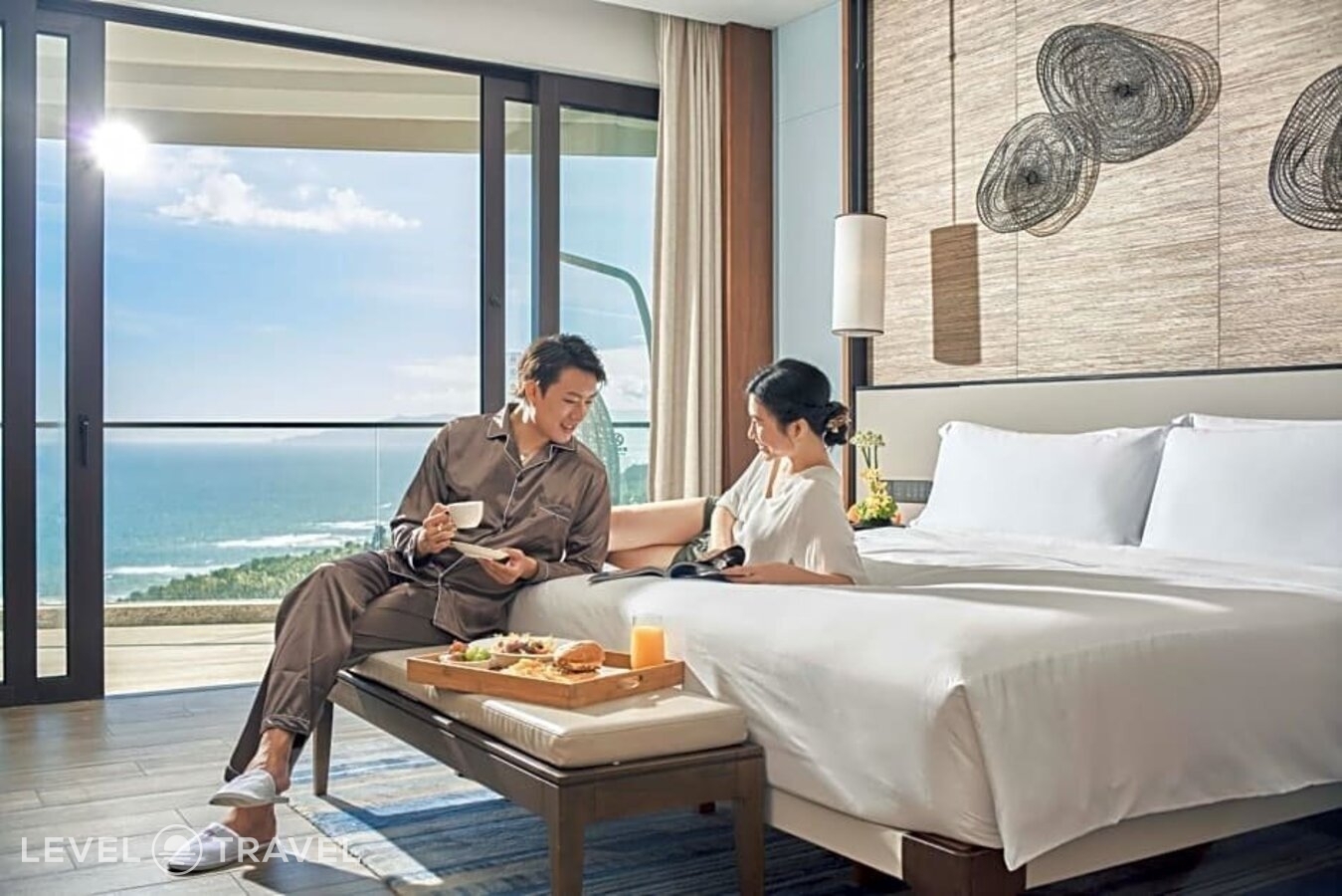 фотографии номера Люкс с прямым видом на море отеля Crowne Plaza Sanya Haitang Bay Resort, An Ihg Hotel в Китай(Хайтанг Бэй) - фото №5