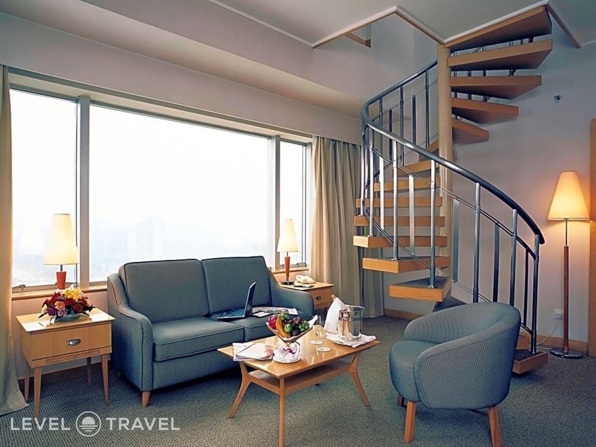 фотографии номера Люкс двухуровневый отеля Beijing Xinqiao Hotel в Китай(Пекин) - фото №6
