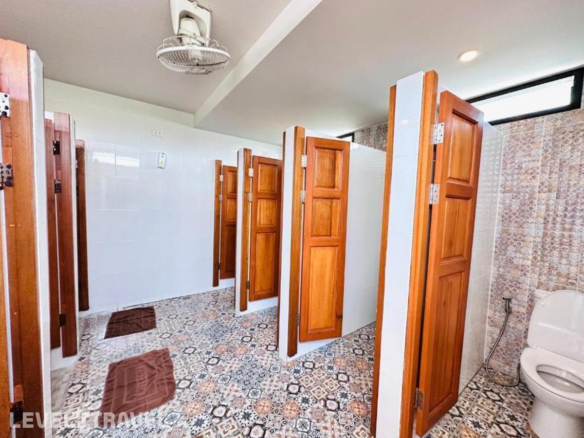 фотографии номера Стандартный (две односпальные кровати) отеля The Luna Hostel в Таиланд(Най Янг Бич) - фото №12
